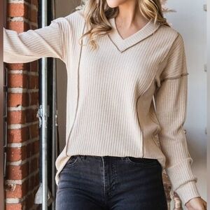 New Heimish Urban Ribbed Cream Vneck Top